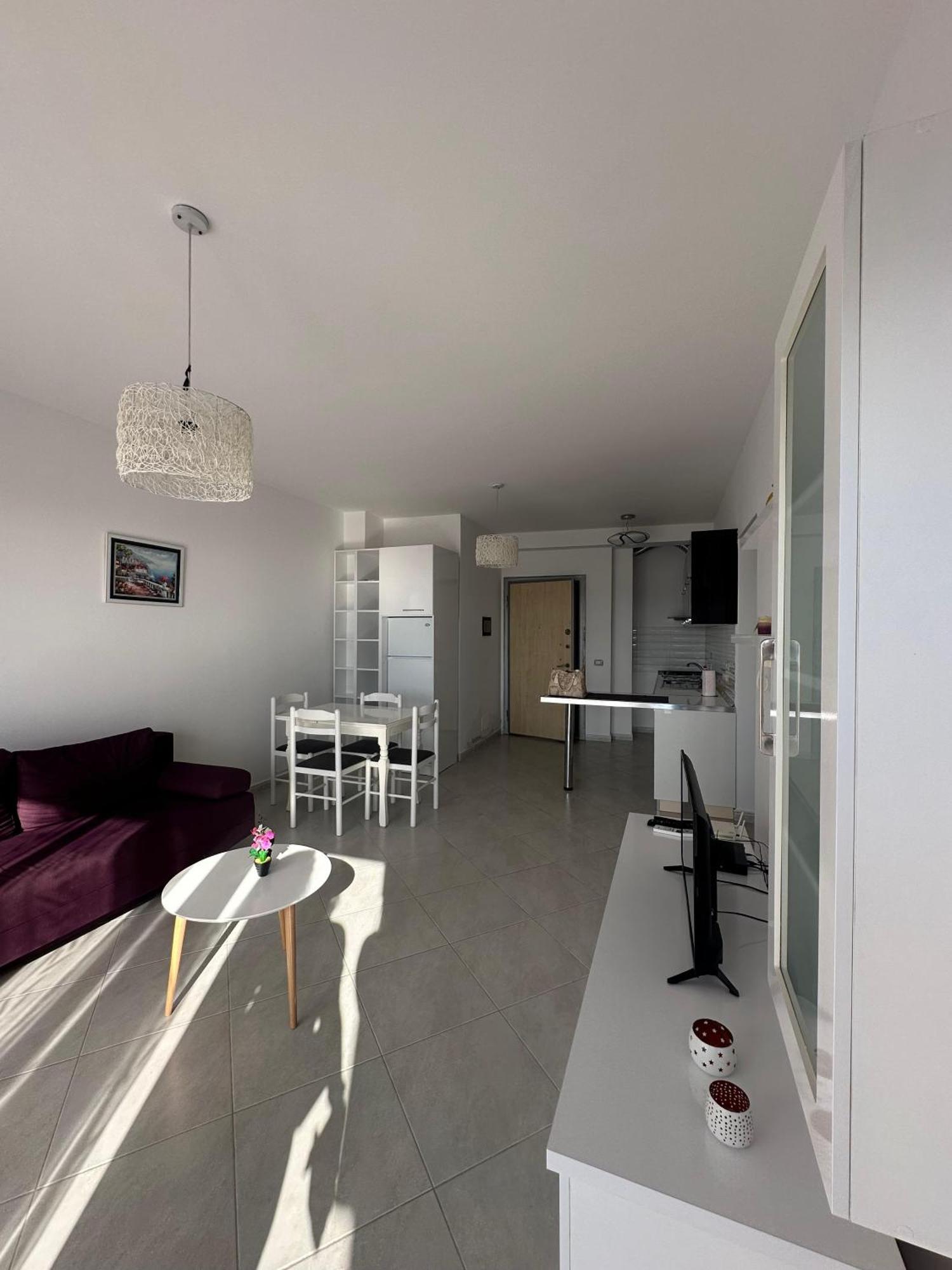 Sea View Apartment Vlorë Eksteriør bilde